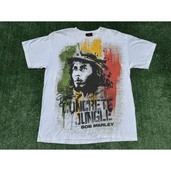 Bob Marley T-Shirt Mens Large White Zion Concrete Jungle 2010 Music Regge Tee - Picture 1 of 8